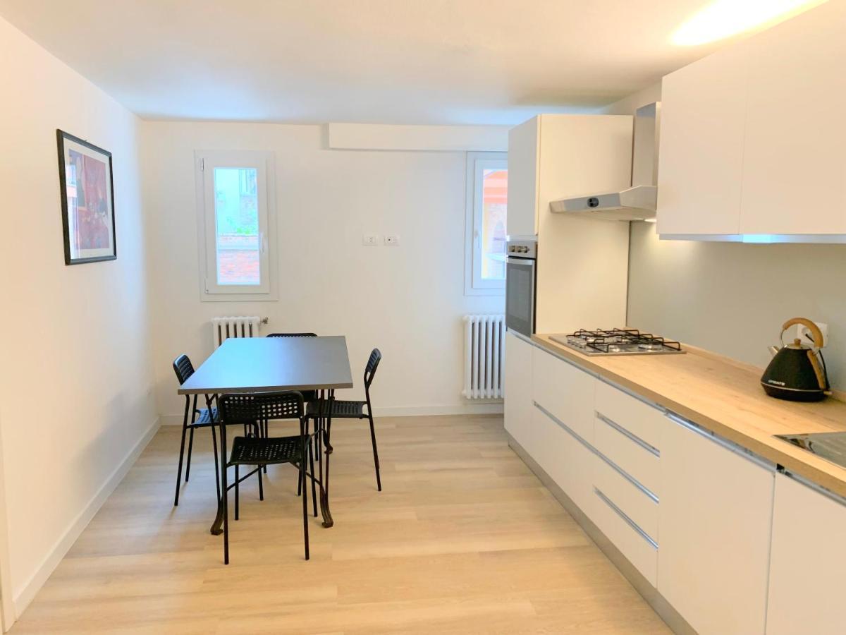 Casa Colomba Apartment Ферара Екстериор снимка